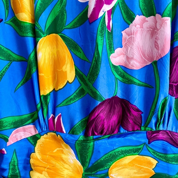 Vintage Caroline Wells Collection 100% Silk Blue Dress w/Tulip Floral Print - Picture 3 of 5